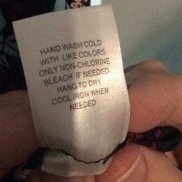 Gibson Latimer Blouse - Picture 3 of 7